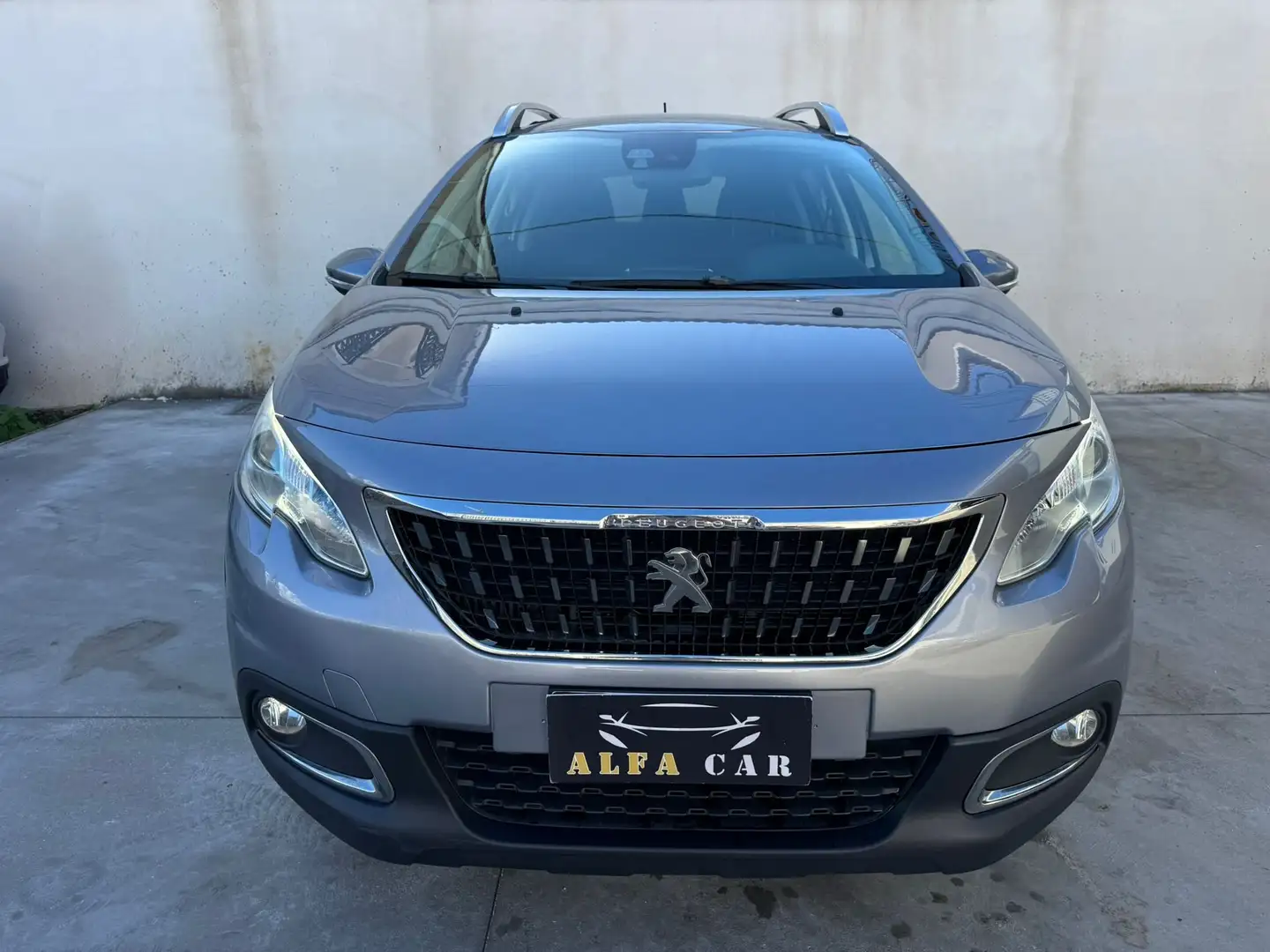 Peugeot 2008 2008 1.5 bluehdi Allure 100CV 2019 Grigio - 2
