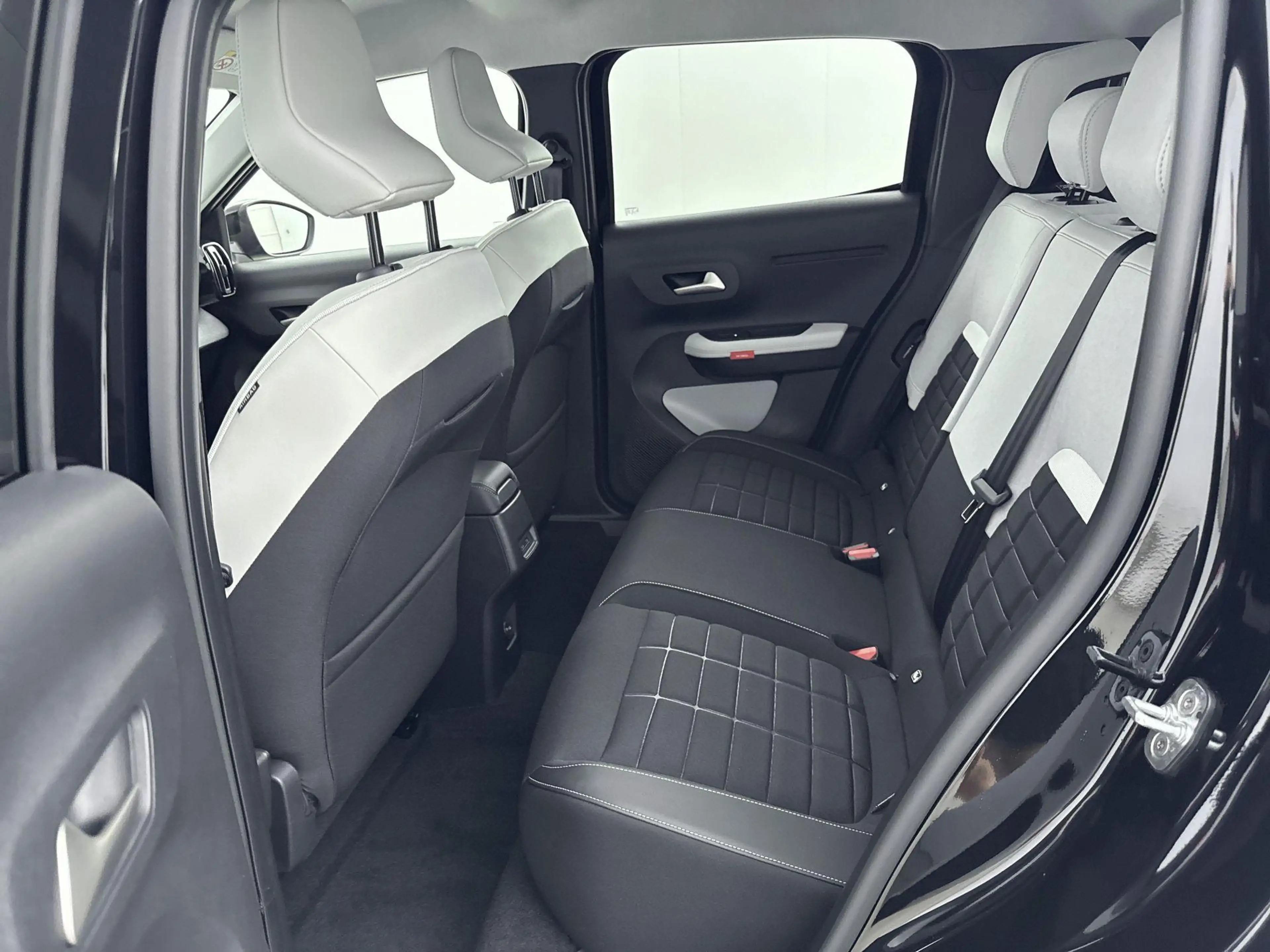 Citroen E-C3 Max 113pk Comfort Range 44 kWh | Voorraad deal | S — photo 13