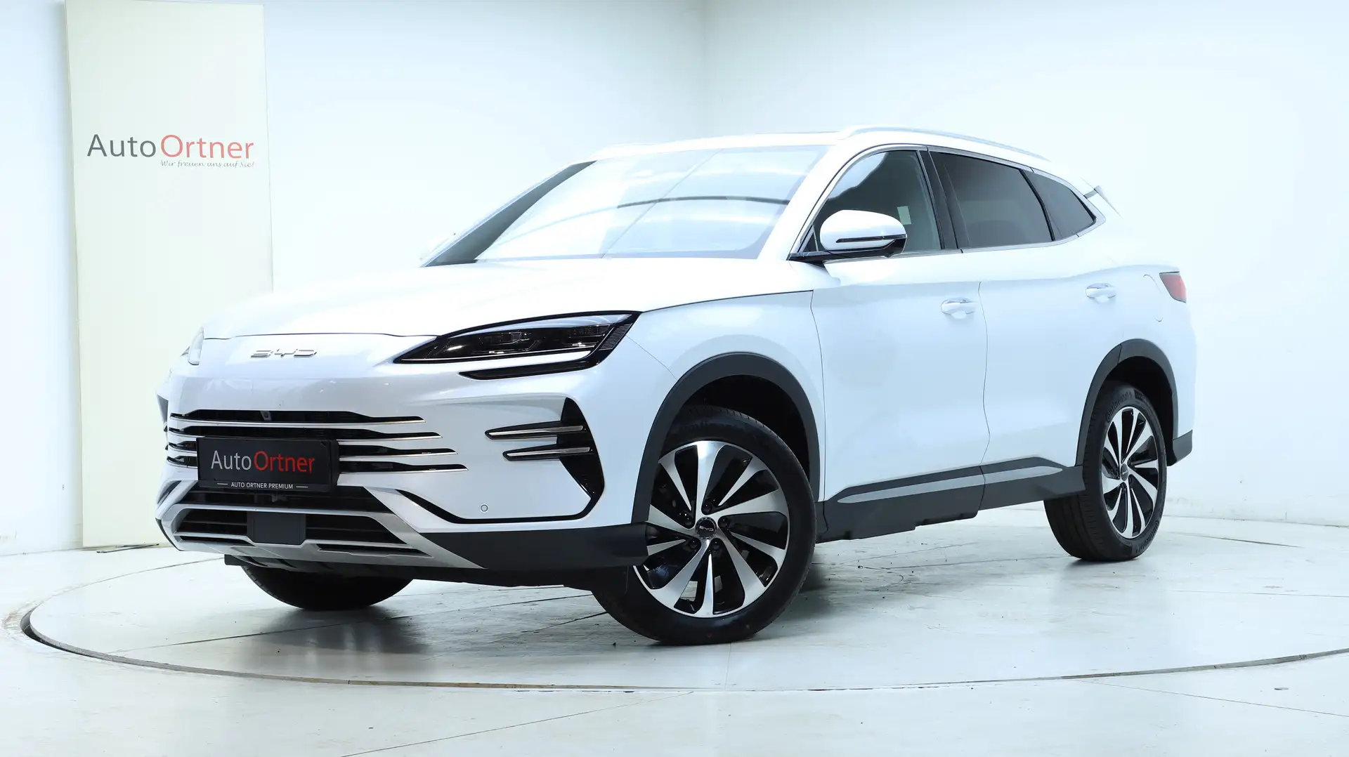 BYD Seal U DM-i PHEV Boost Weiß - 1