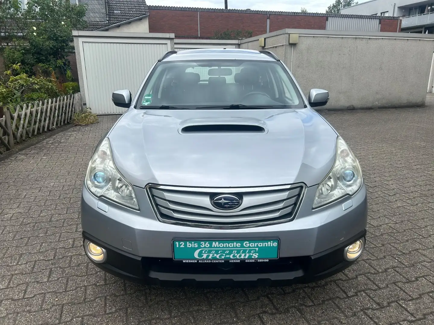 Subaru Legacy Kombi/ Outback Outback Active Gümüş rengi - 2