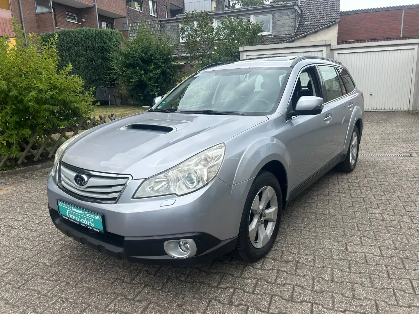 Subaru Legacy Kombi/ Outback Outback Active Gümüş rengi - 1
