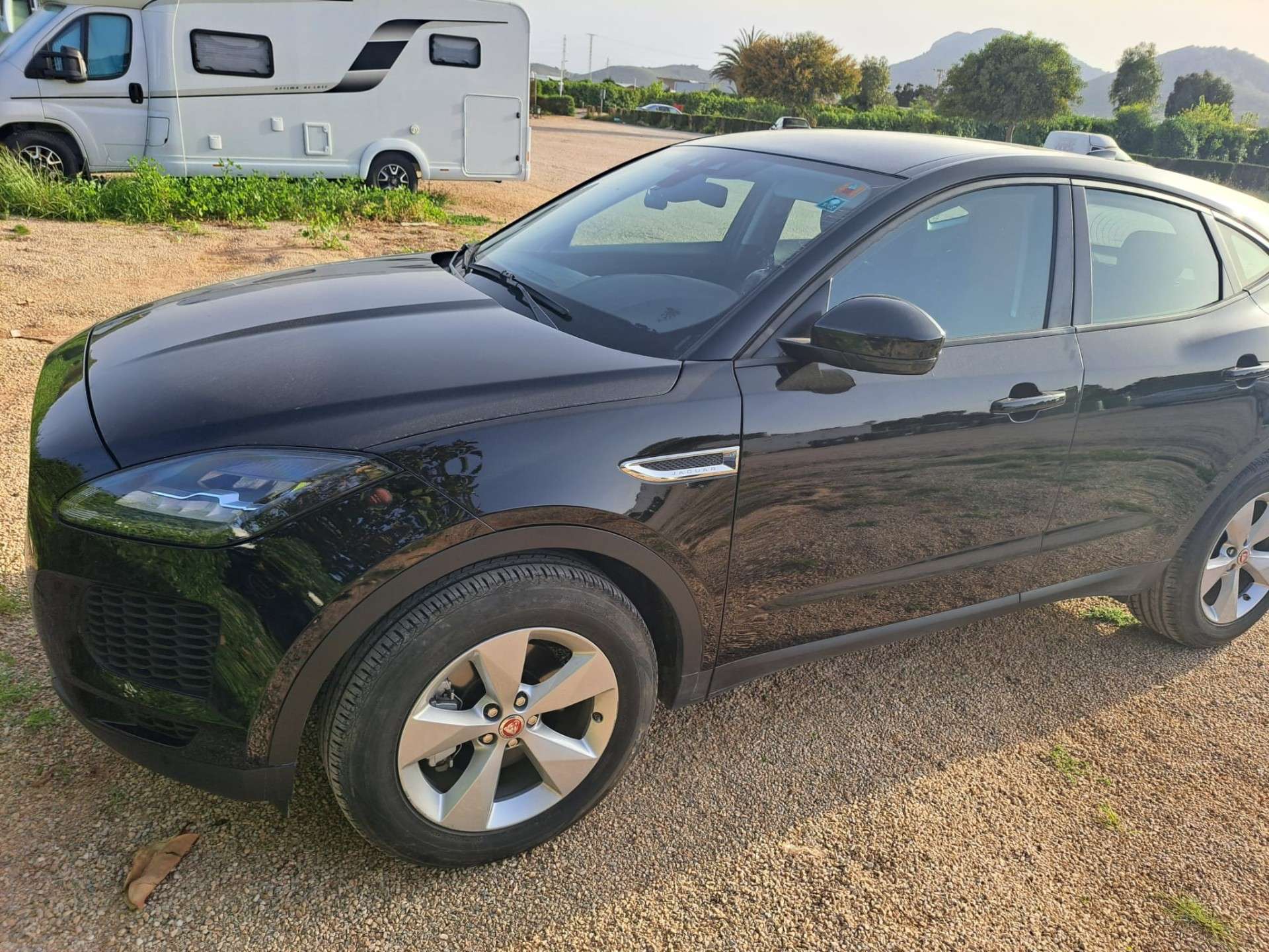 Jaguar E-Pace D150 AWD Aut. R-Dynamic - foto 1