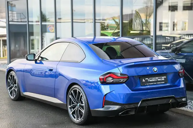 BMW 2 Series view 5