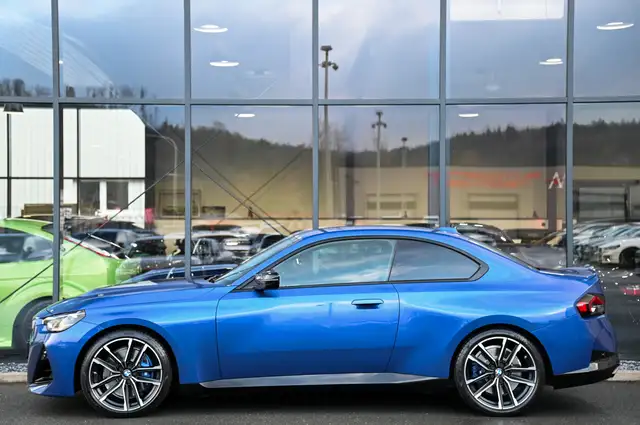 BMW 2 Series view 6
