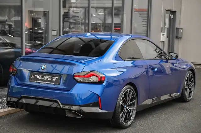 BMW 2 Series view 4