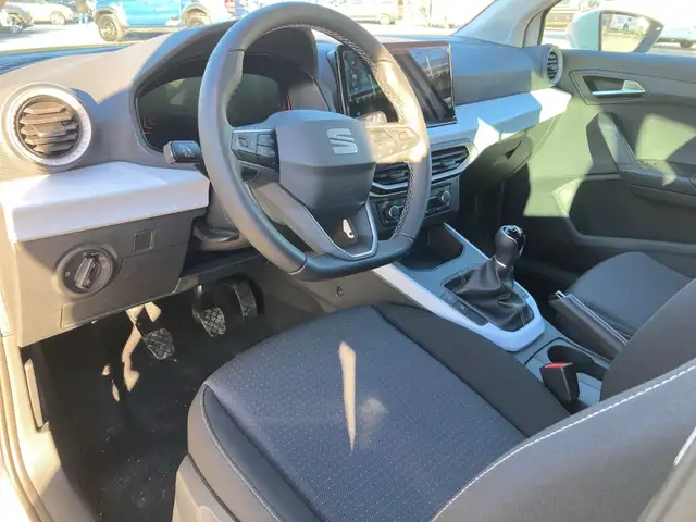Seat Arona view 10