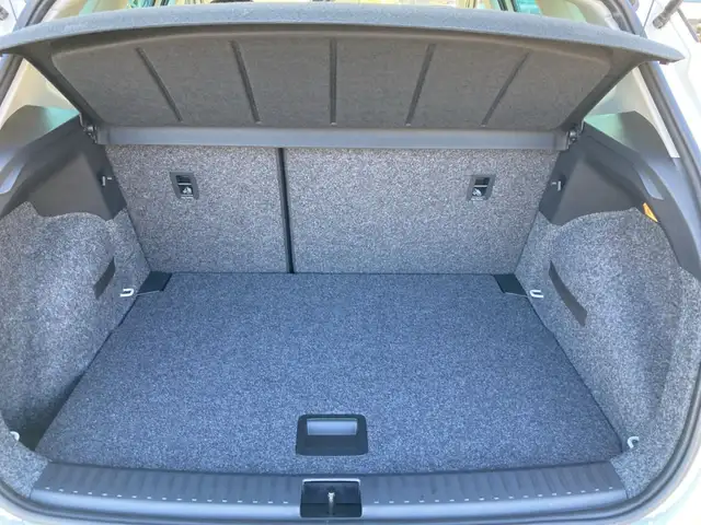 Seat Arona view 12