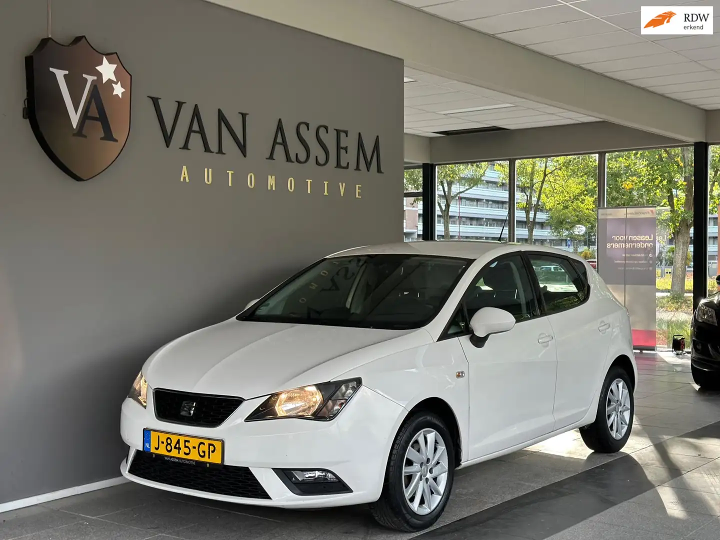 SEAT Ibiza 1.0 MPI Reference| Airco| Elek Ramen Blanc - 1