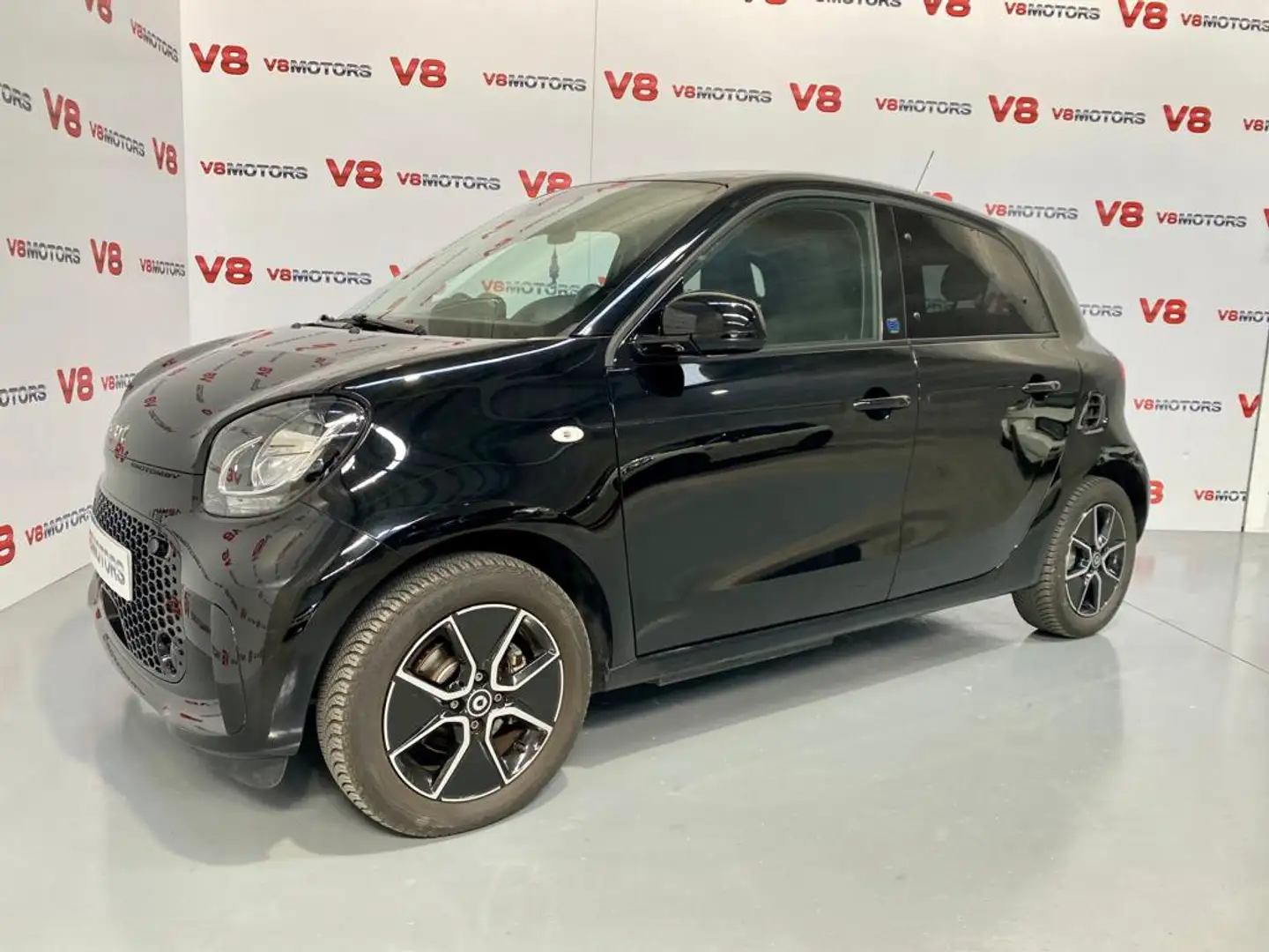smart forFour EQ Edition One crna - 1