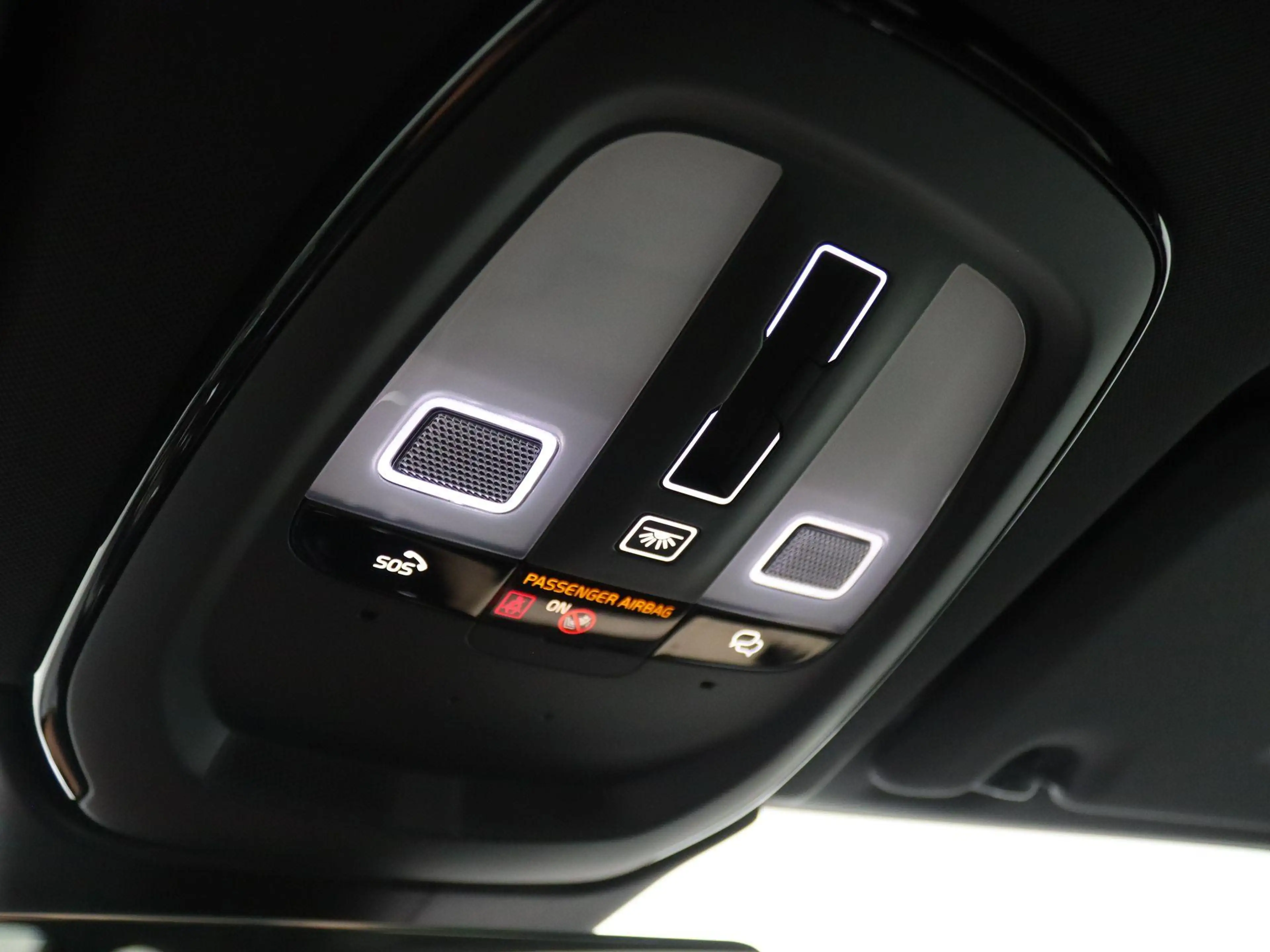 Volvo XC60 2.0 T6 Plug-in hybrid AWD Plus Dark 355PK Aut. Pan — photo 43