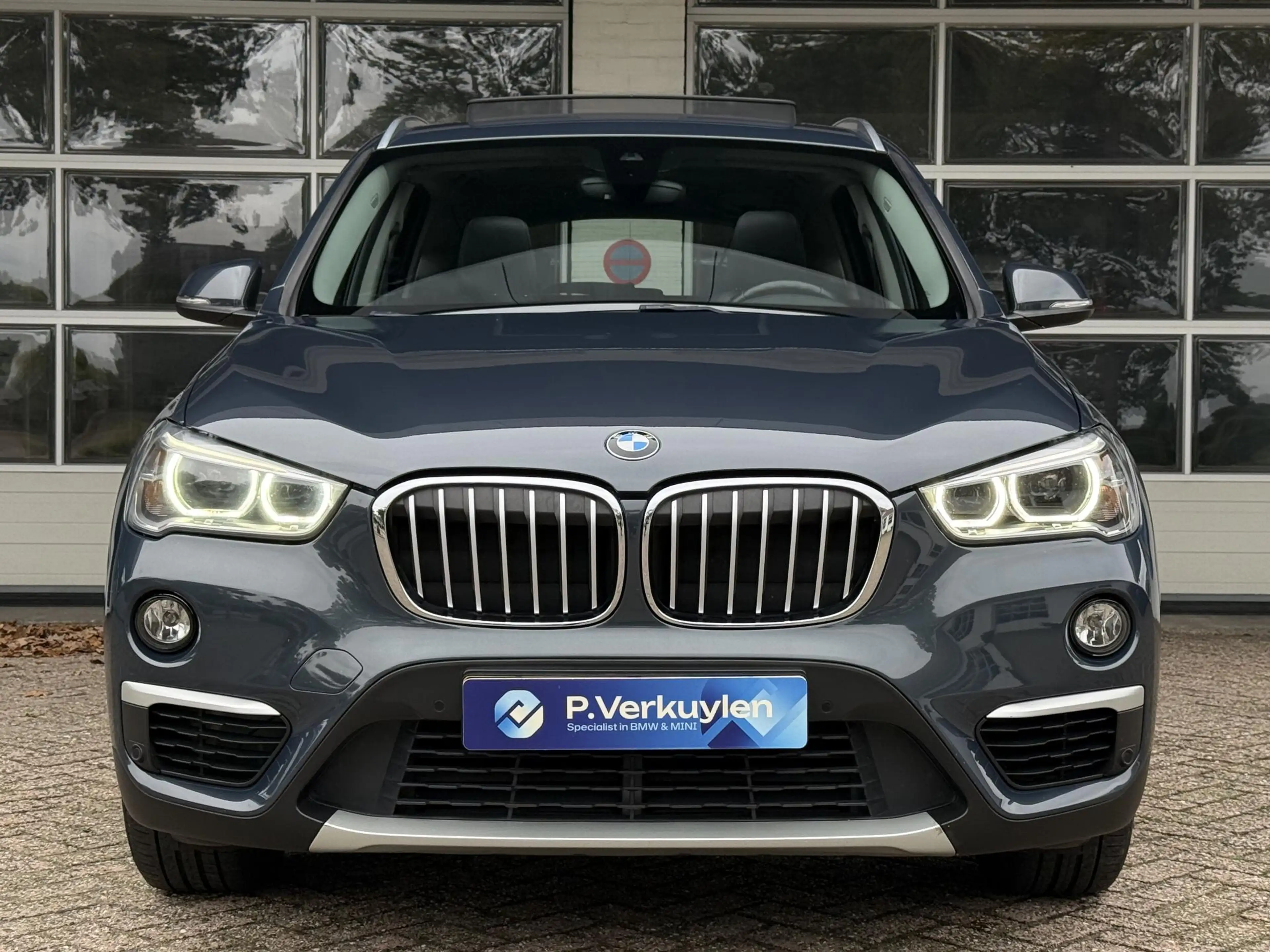 BMW X1 sDrive18i X LINE | HEAD UP | PANORAMA | CAMERA | S — photo 10