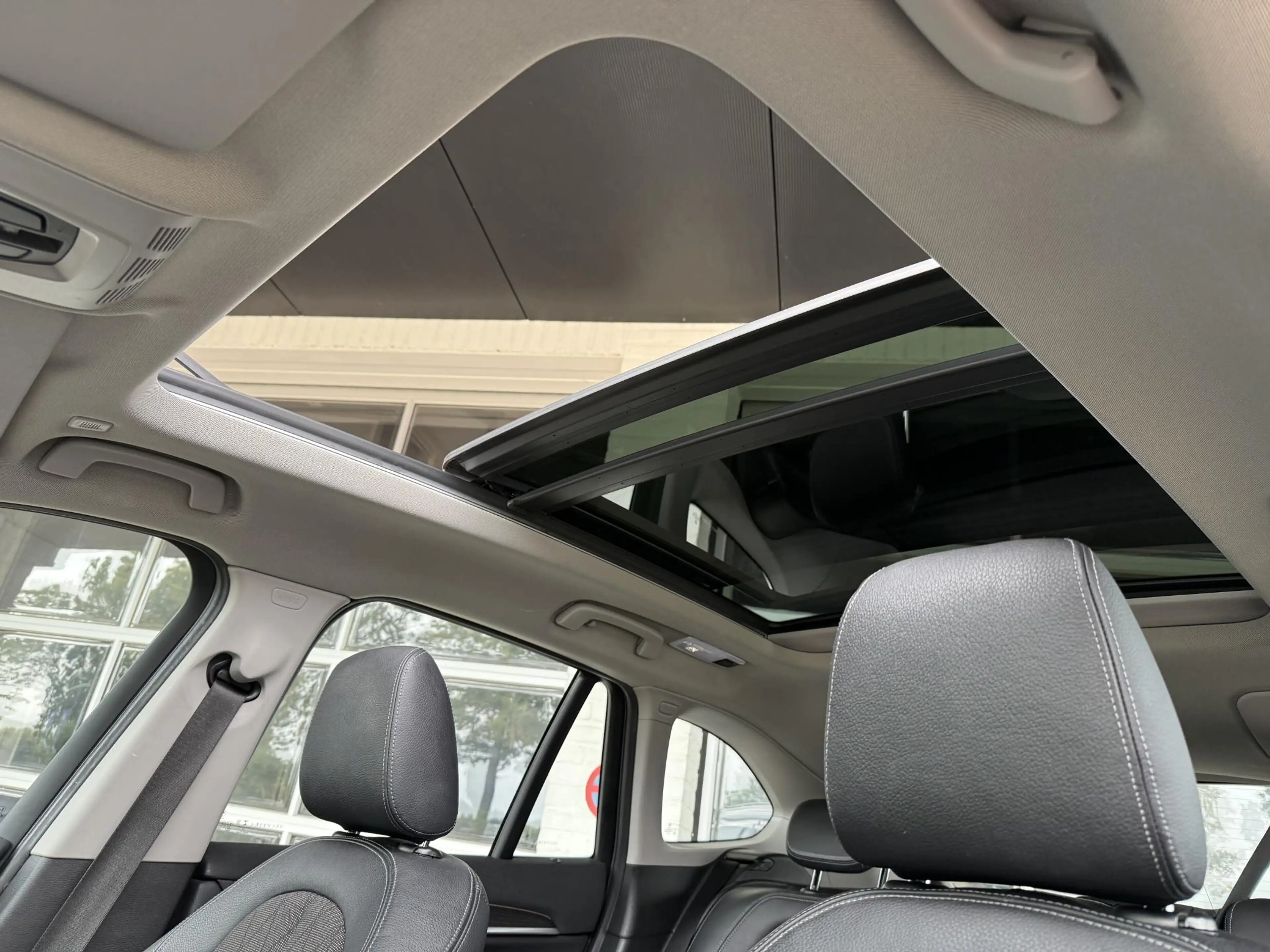BMW X1 sDrive18i X LINE | HEAD UP | PANORAMA | CAMERA | S — photo 14