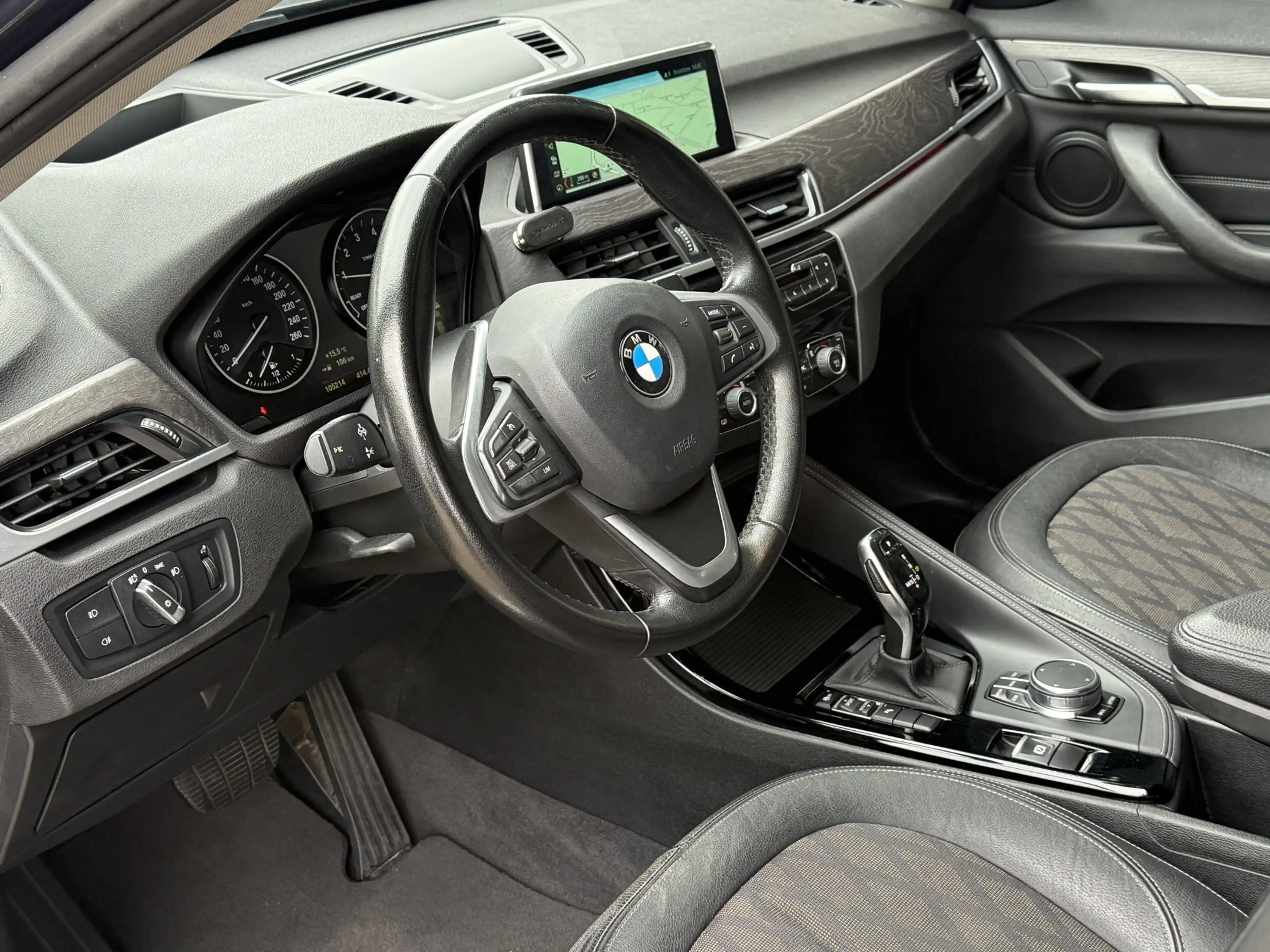 BMW X1 sDrive18i X LINE | HEAD UP | PANORAMA | CAMERA | S — photo 3
