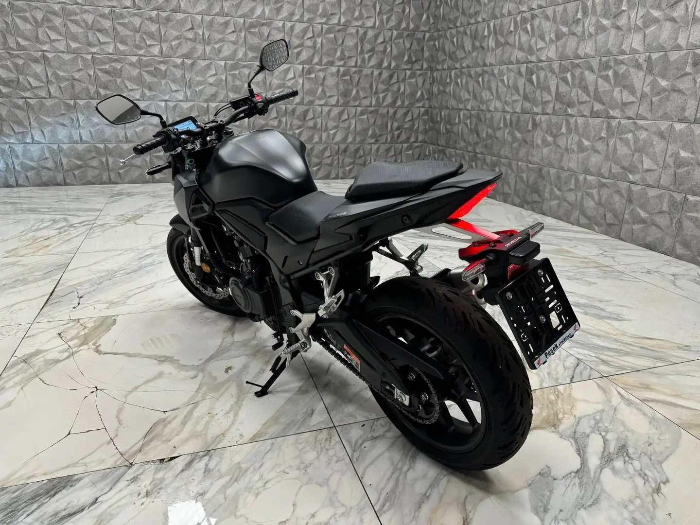 Honda Hornet CB500F Schwarz - 2