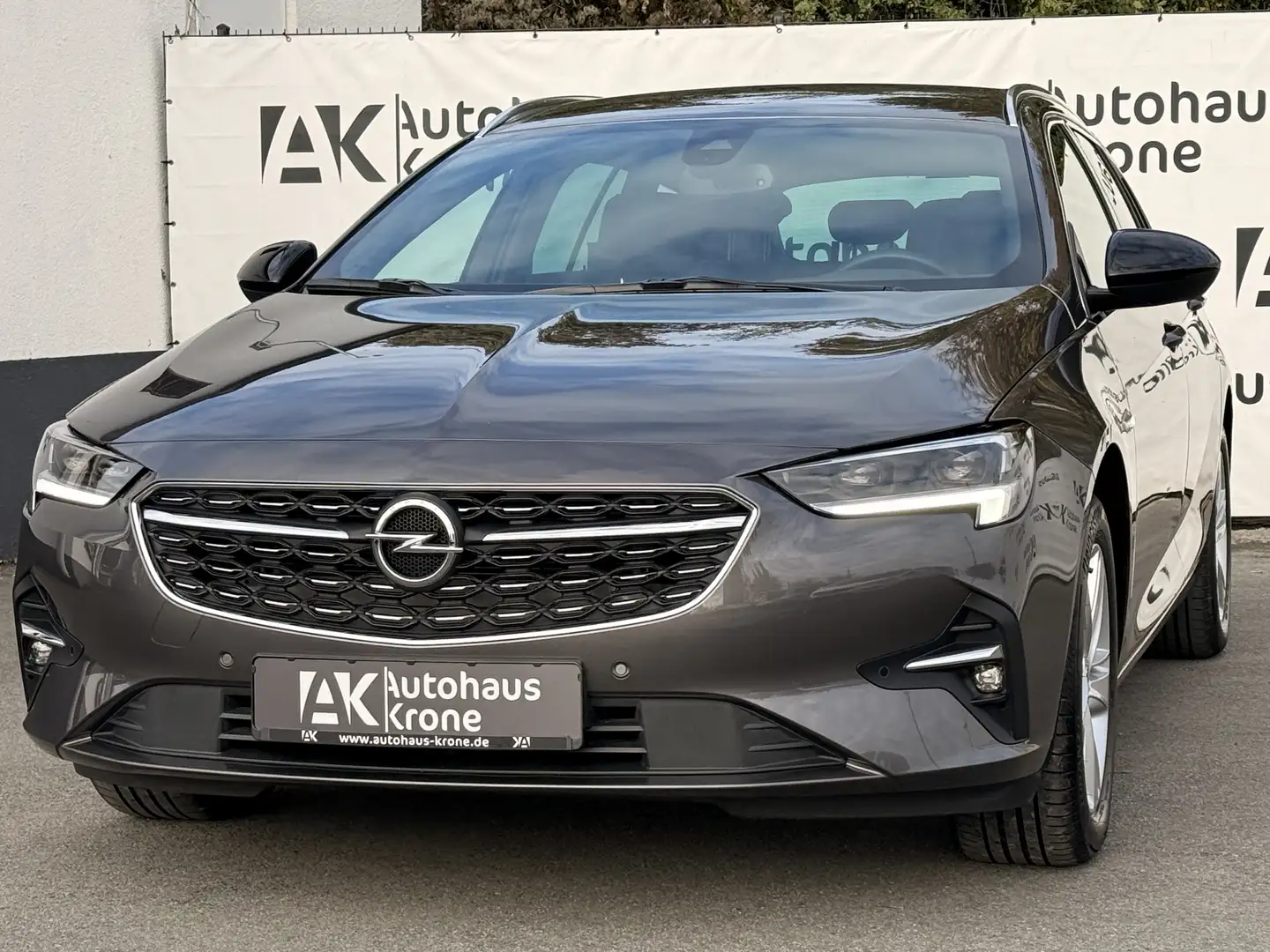 Opel Insignia 2.0 CDTI Business *HUD*AHK*MASSAGE* KEYLESS*SHZ Grau - 2