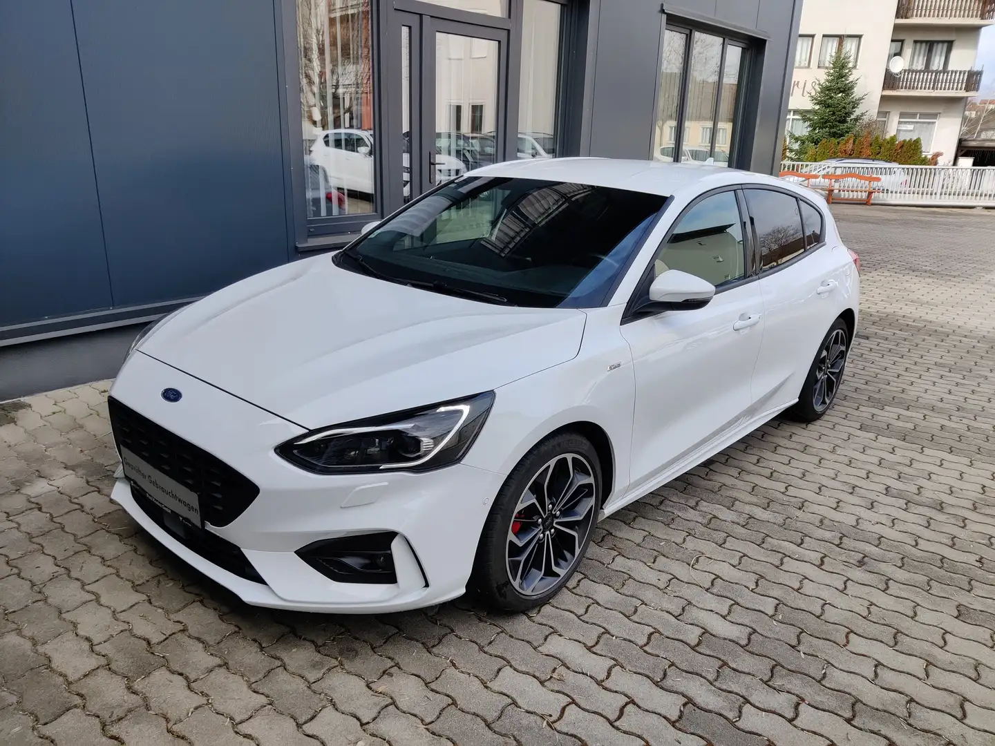 Ford Focus ST-Line Eco Boost Business Weiß - 1