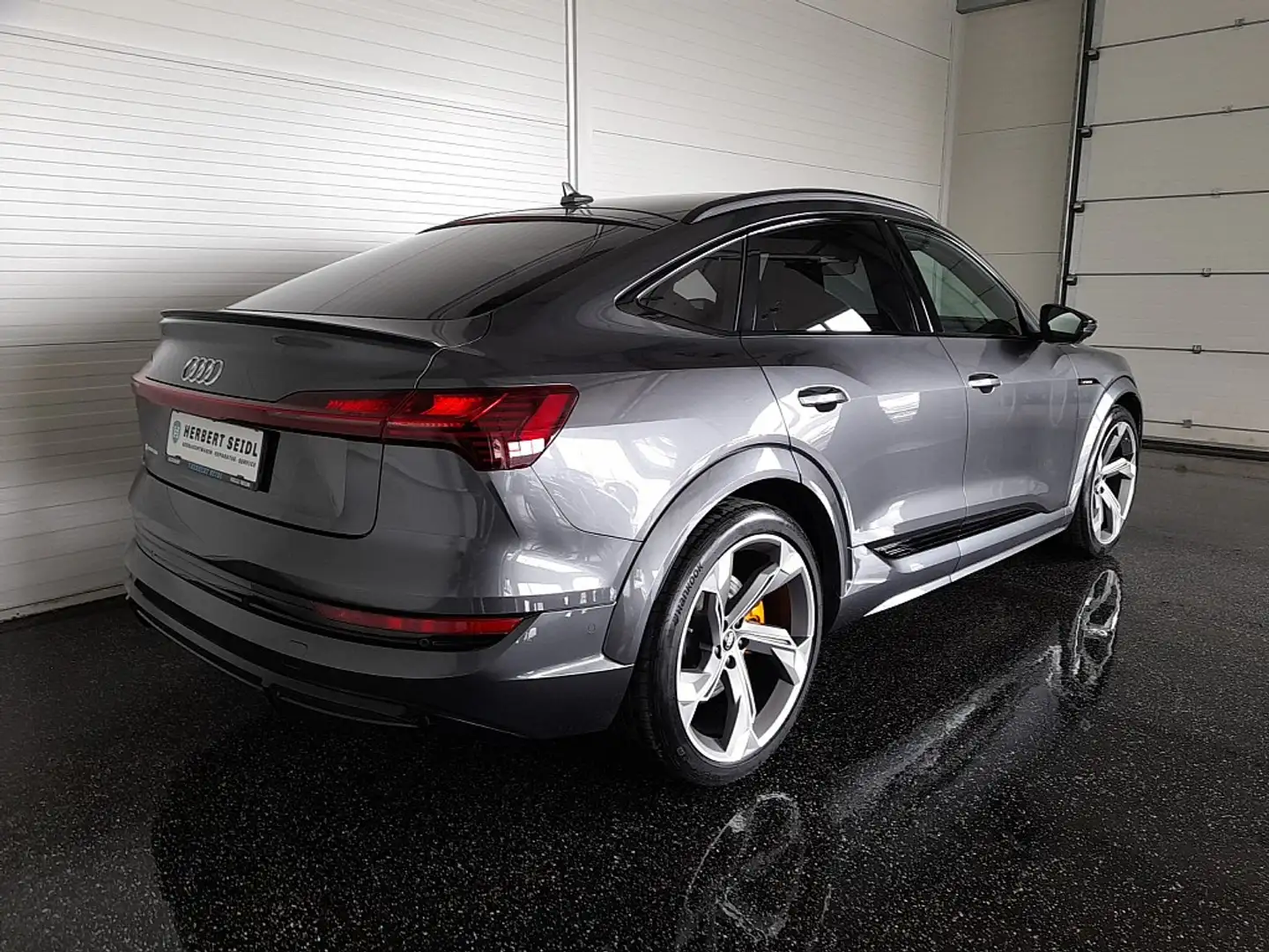 Audi e-tron SB 95 quattro S-LINE *NP € 129.286,- / DIGITALE... Gris - 2