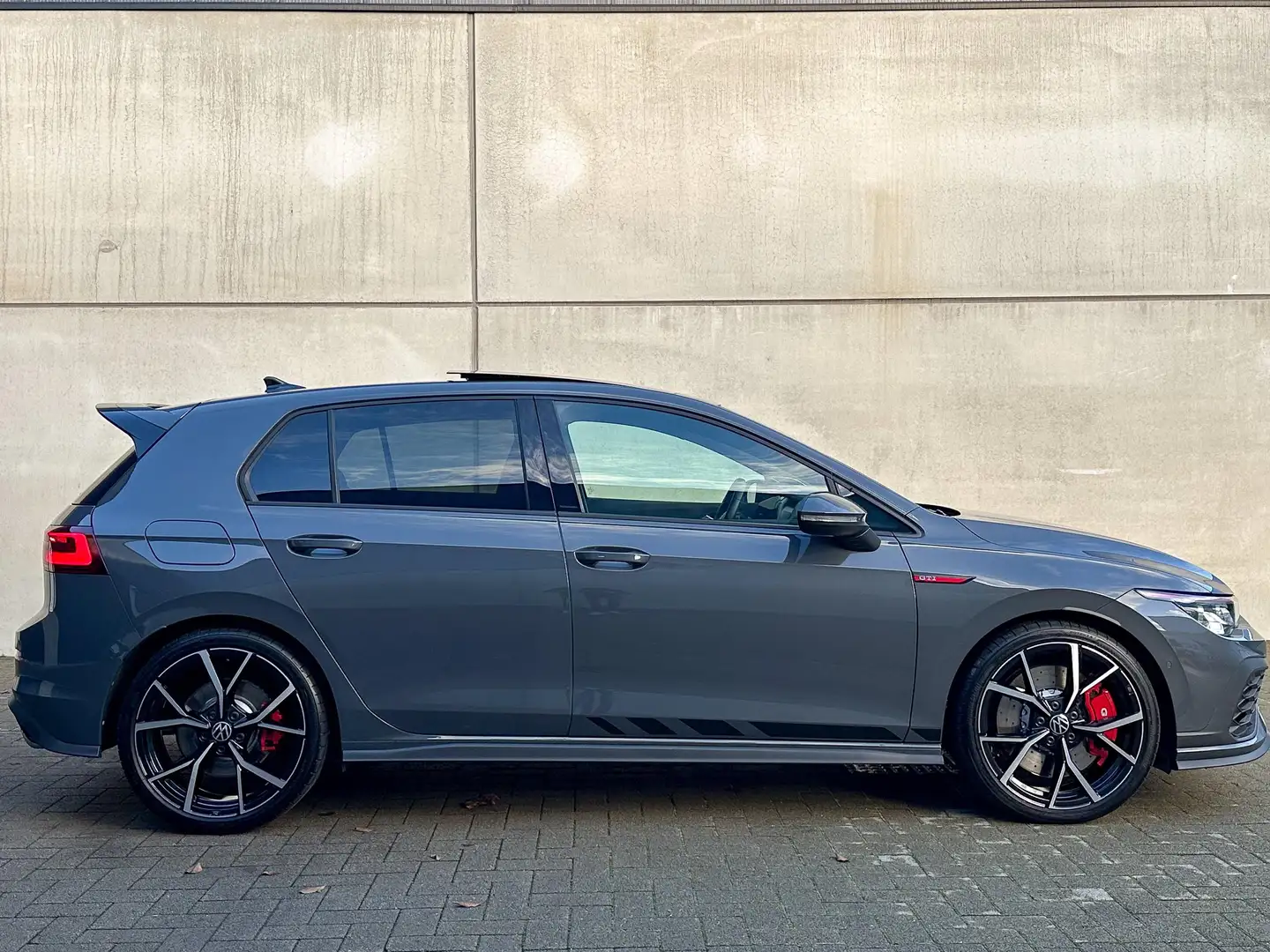 Volkswagen Golf GTI Golf 2.0 TSI DSG GTI Clubsport | PANO | HUD | DCC - 2