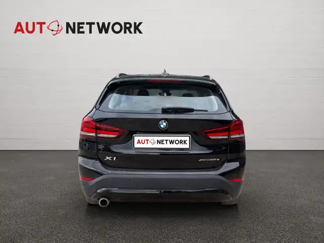 BMW X1 view 7