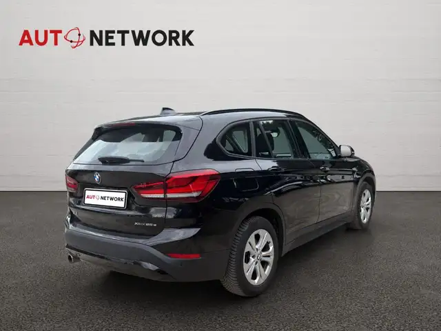 BMW X1 view 4
