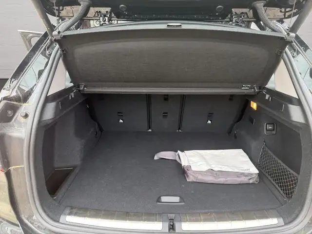 BMW X1 view 13
