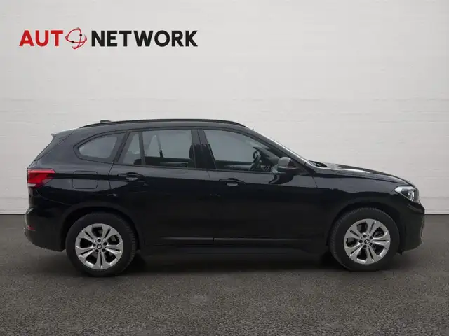 BMW X1 view 6