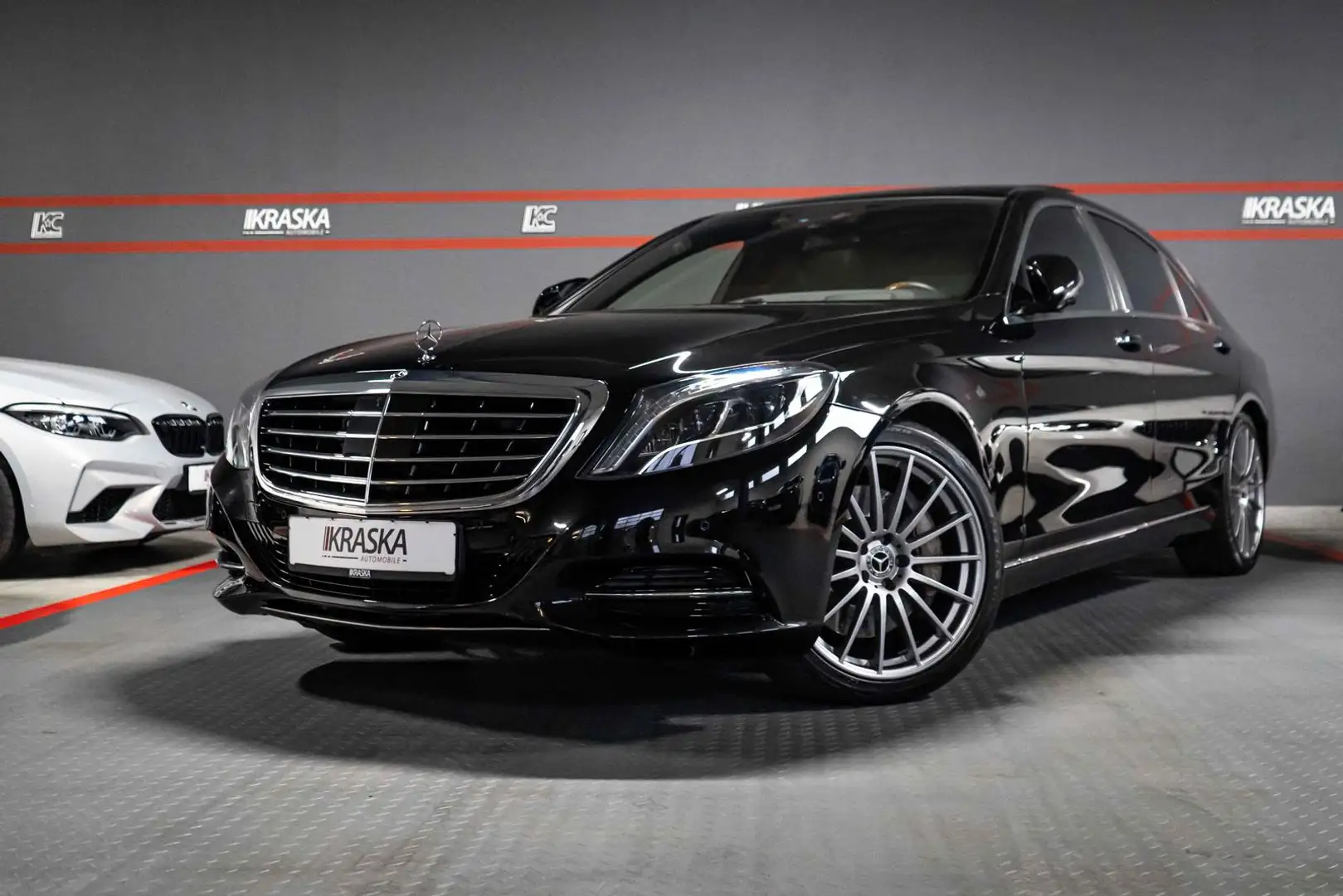 Mercedes-Benz S 500 L 4M LED COMAND HUD PANO BURM CHAUFFEUR Noir - 2