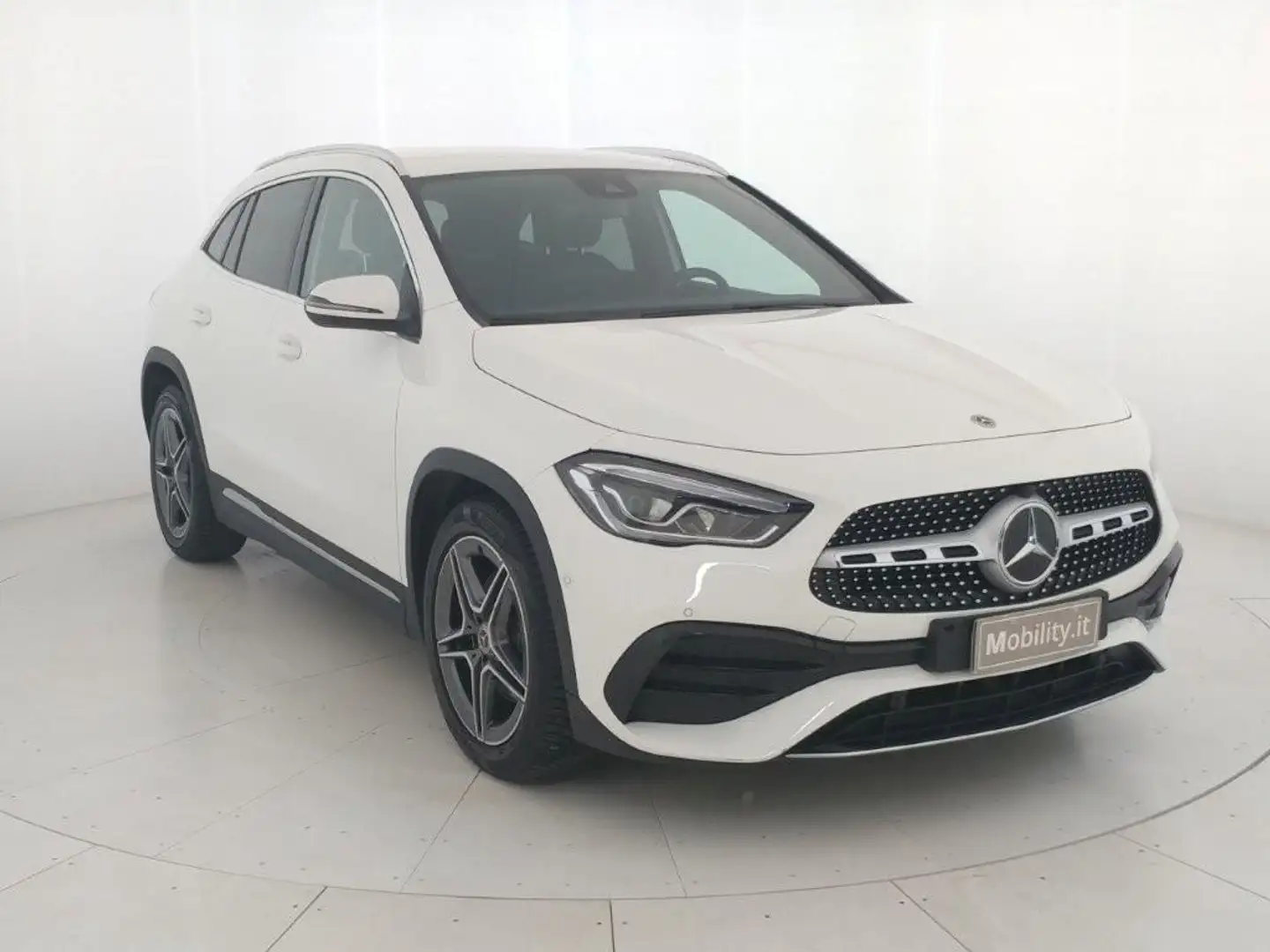 Mercedes-Benz GLA 180 d Sport auto - 2