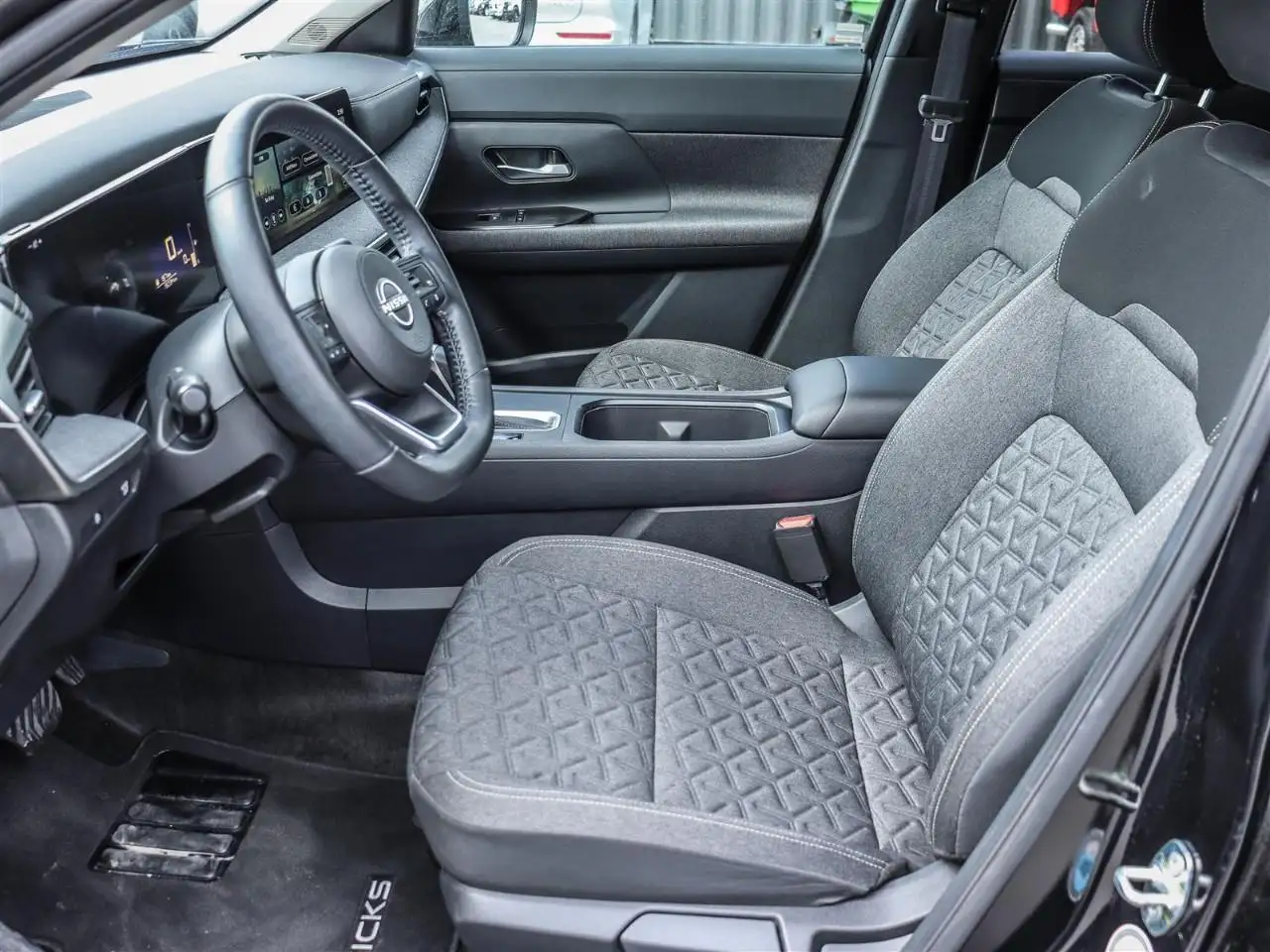 Nissan Kicks снимка Nissan Kicks