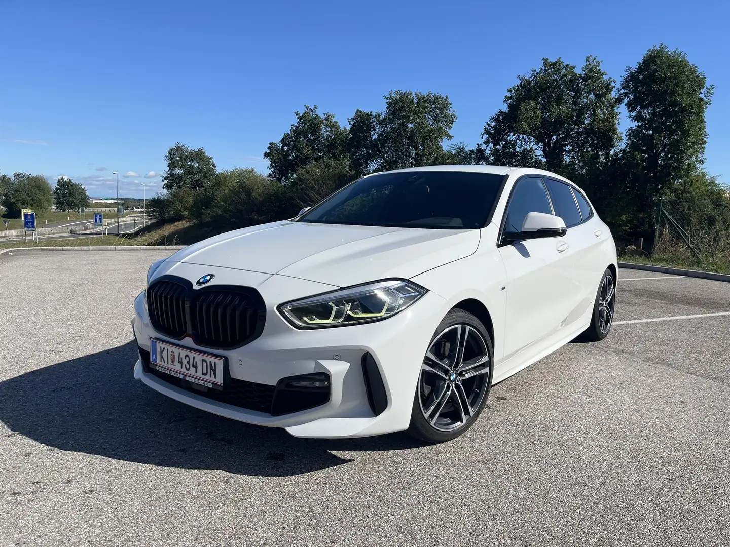 BMW 118 118i Aut. - 1