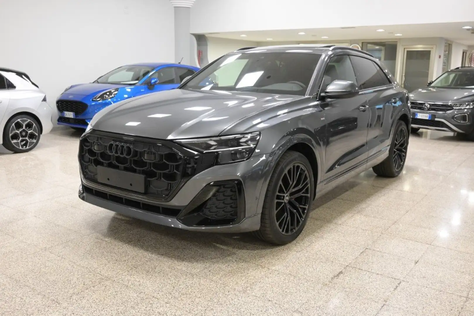 Audi Q8 Q8 50 TDI 286 CV QUATTRO TIPTRONIC S-LINE ( PDC ) Grau - 1