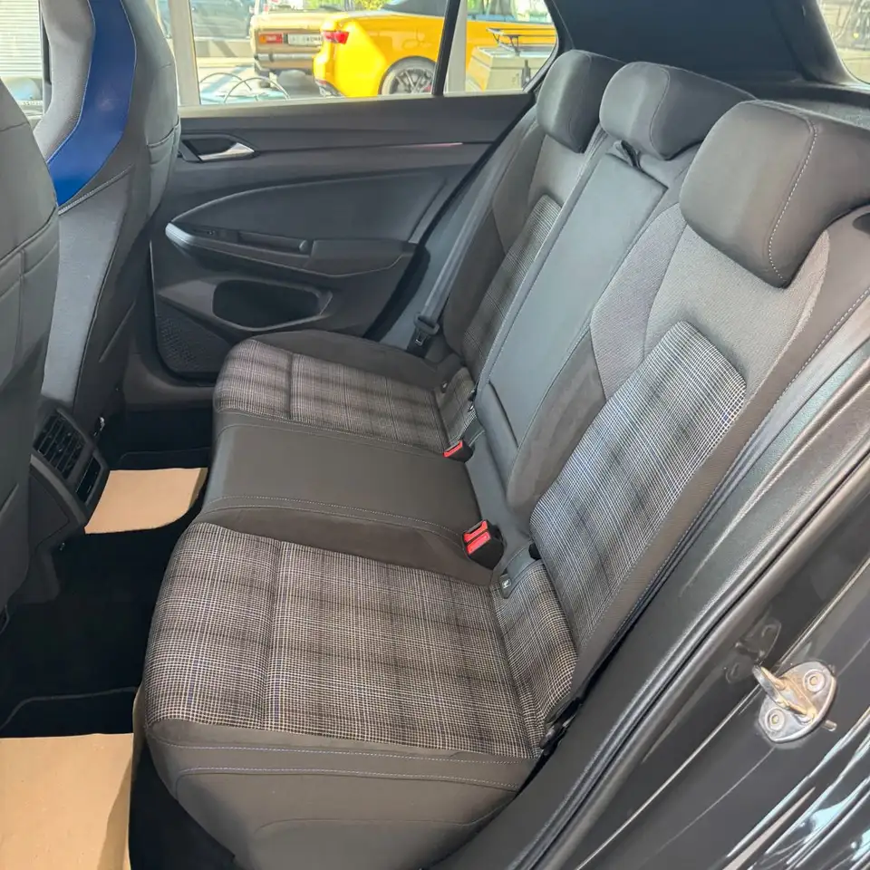 Volkswagen Golf VIII Lim. GTE 1.4 eHybrid 9