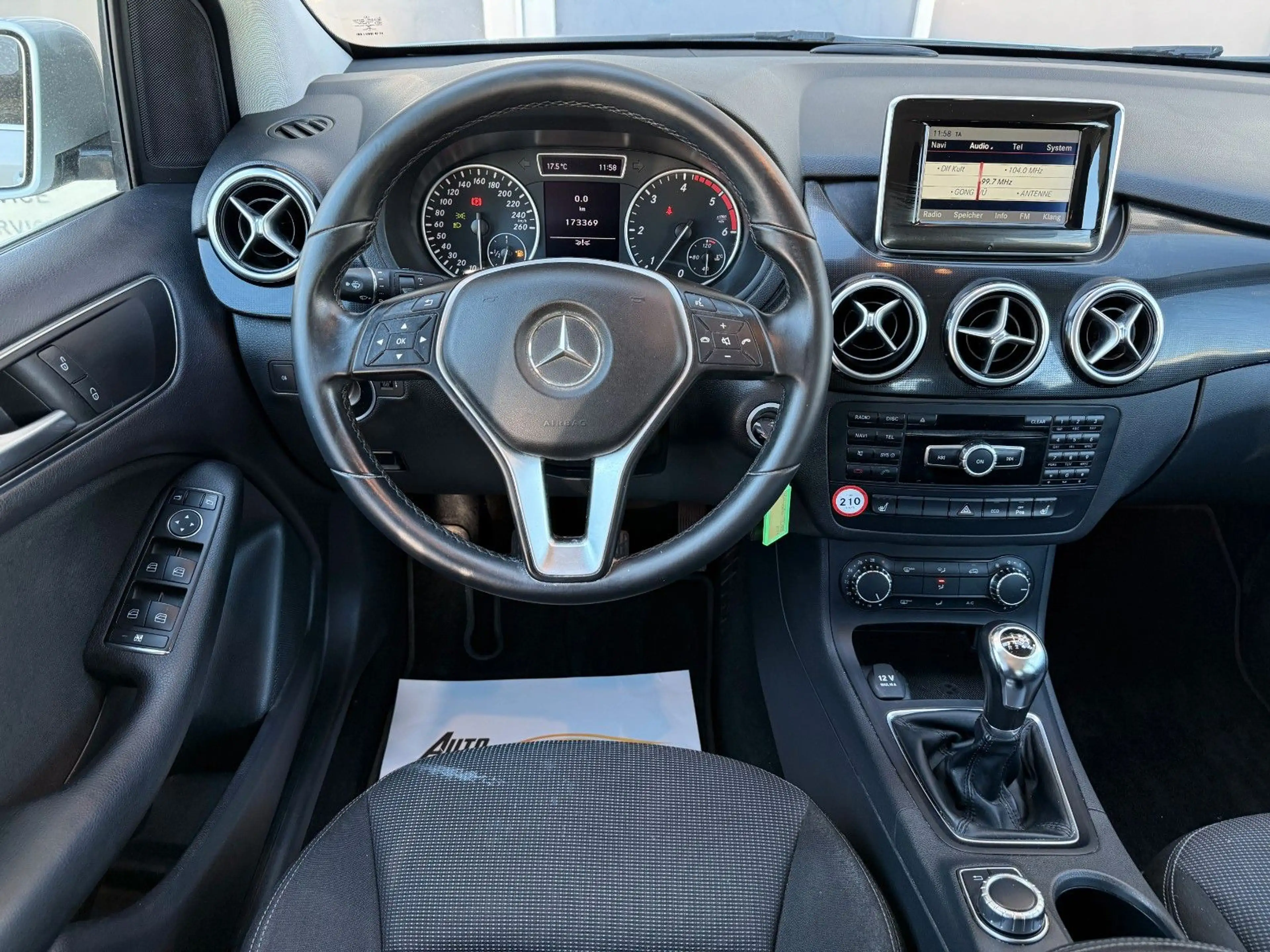 Mercedes-Benz B 180 CDI Klima AHK PDC SHZ FullService Tüv02.27 — photo 14