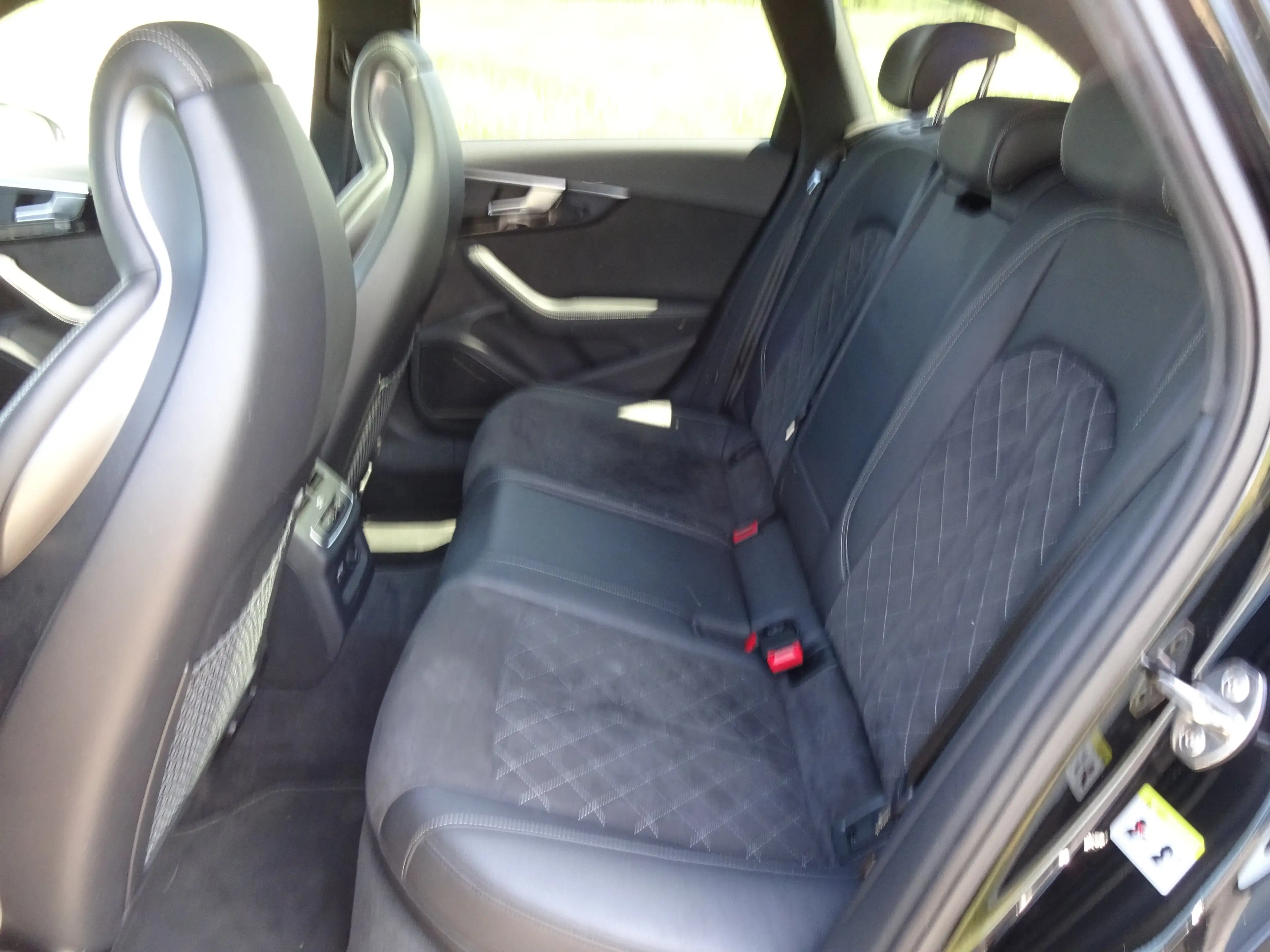 Audi RS4 Keramikbr+Pano+B&O+RS-AGA+Dynamikp.+Matrix LED — photo 12