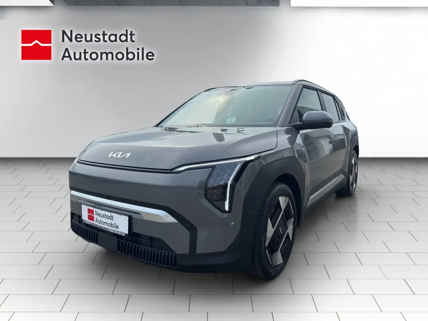 Kia EV3 EARTH (81,4kWh Akku) Navi,19 Zoll Grau - 1