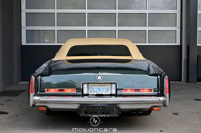 Cadillac Eldorado view 4