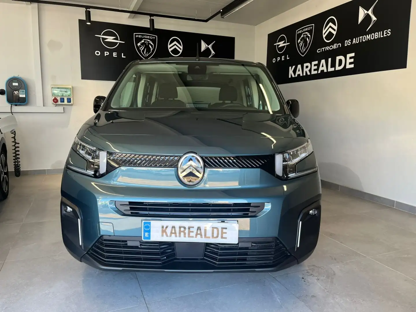 Citroen Berlingo BlueHDi S&S Talla M Plus 100 Azul - 2
