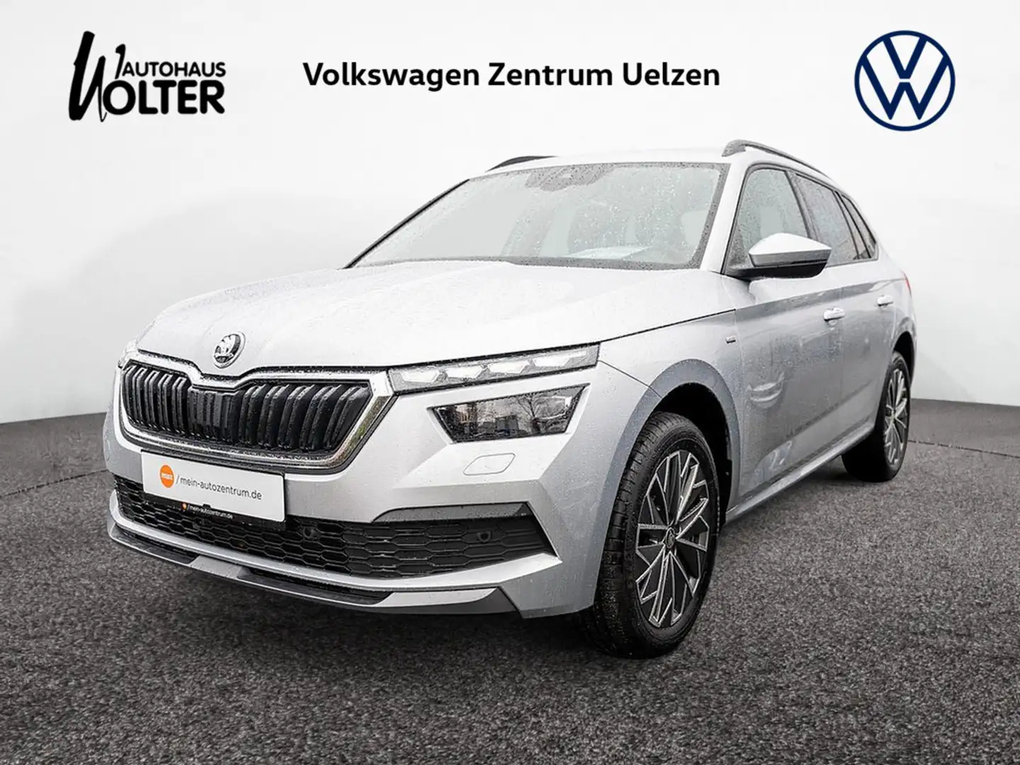 Skoda Kamiq 1.5 TSI Clever DSG NAVI ACC KAMERA SHZ Argent - 1
