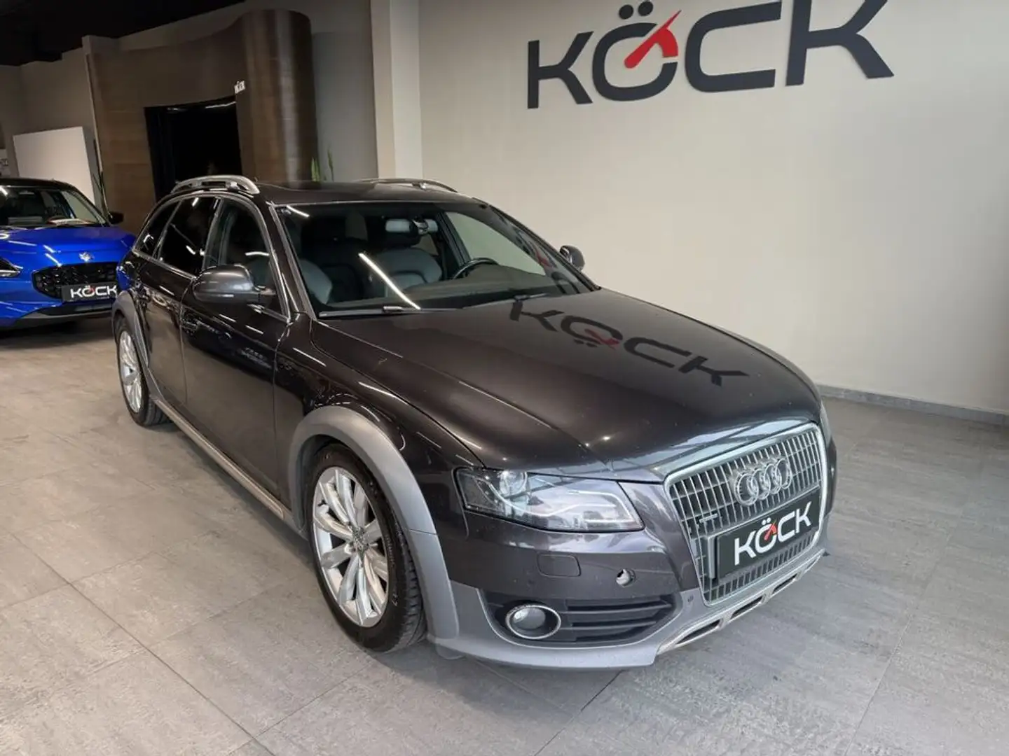 Audi A4 allroad 3.0 TDI (176kW) Grau - 2
