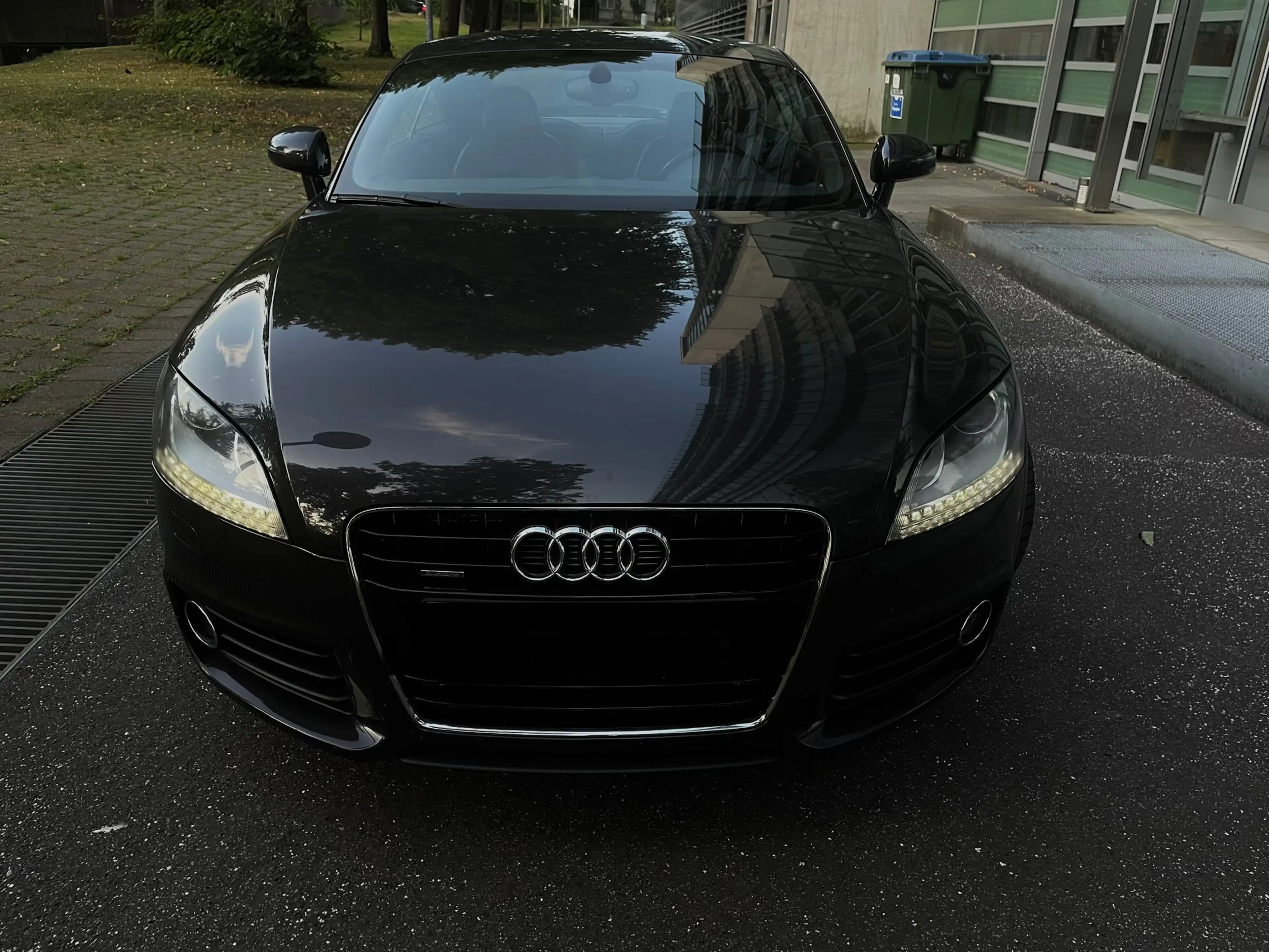 Audi TT 2.0 TFSI Coupe quattro S-Line Leder S-Tronic LED 2-Hand — photo 9