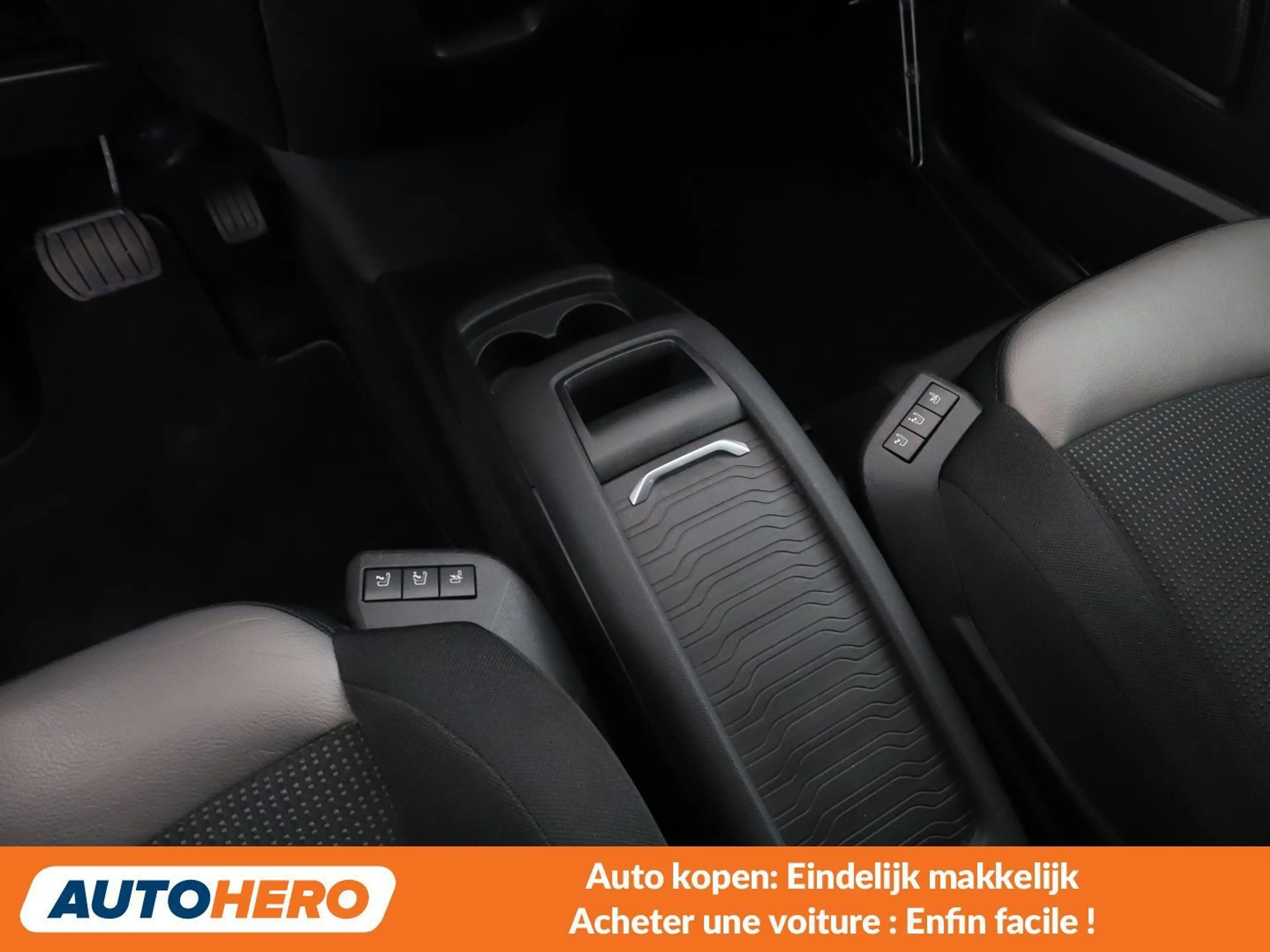 Citroen Grand C4 Picasso 1.6 THP Exclusive — photo 14