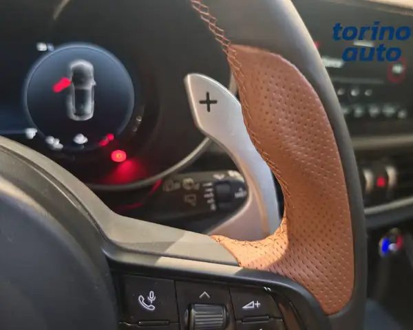 Alfa Romeo Stelvio view 14