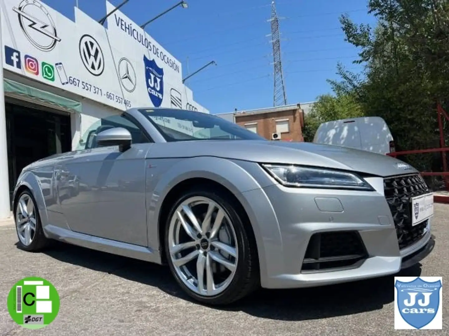 Audi TT Roadster 45 TFSI Gris - 2