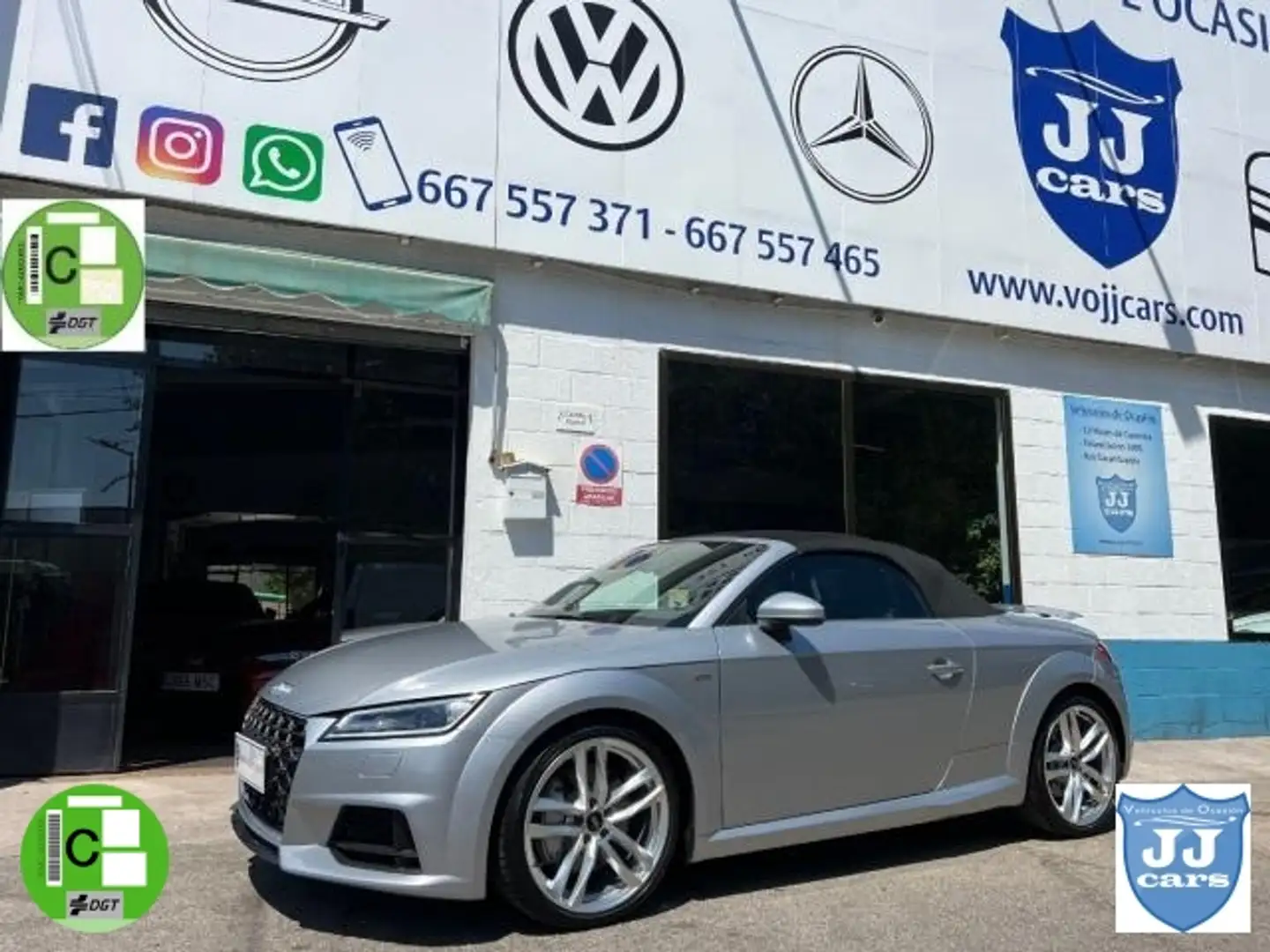 Audi TT Roadster 45 TFSI Gris - 1