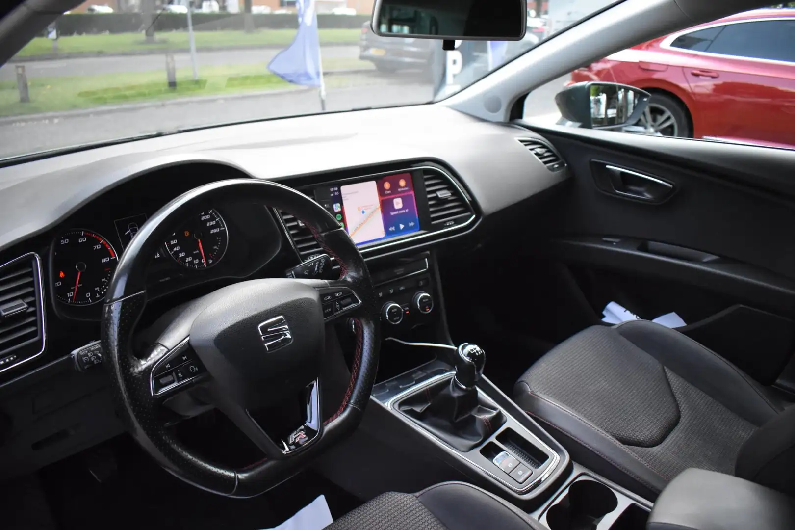 SEAT Leon 1.8 TSI FR 180PK!!, APPLE CARPLAY, XENON, CRUISE, Gris - 2