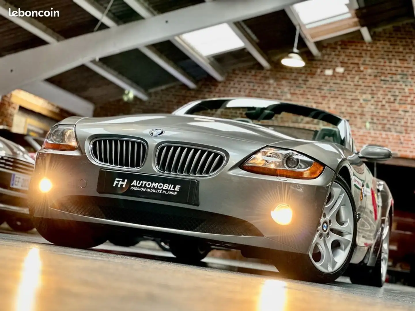 BMW Z4 Roadster 3.0i 231 ch Suspensions Sport M, Sièges Première main Historique complet État remarquable Gris - 2