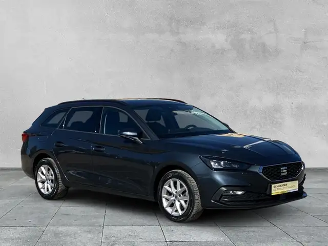 Seat Leon view 7
