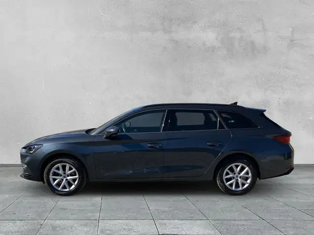 Seat Leon view 2