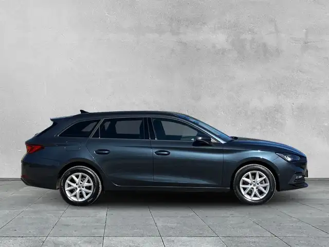Seat Leon view 6