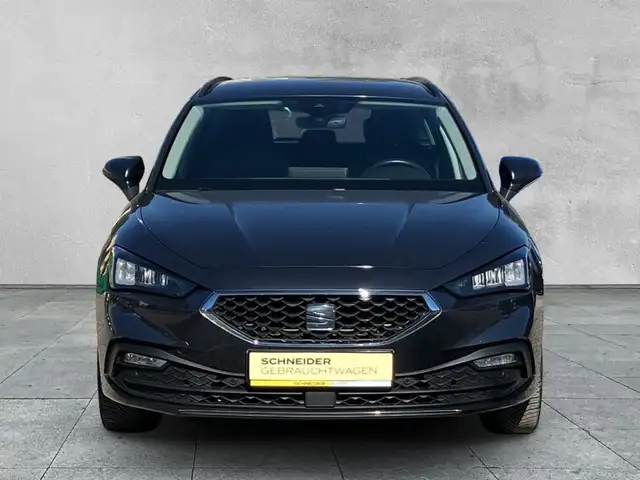 Seat Leon view 8